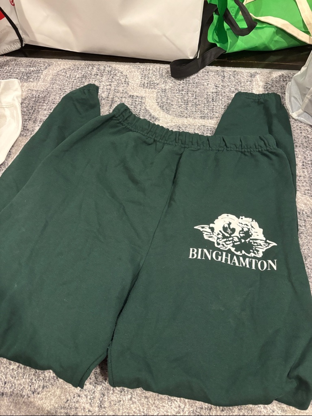 Boys' Lie Binghamton green sweatpants